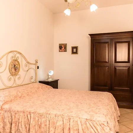 Stovali Da Lustrinu Κατάλυμα σε φάρμα