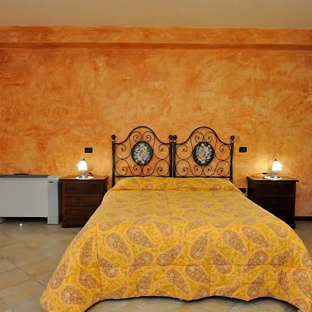 Stovali Da Lustrinu Vakantieboerderij Protte