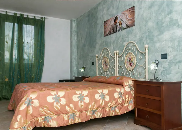 Stovali Da Lustrinu ファームステイ *